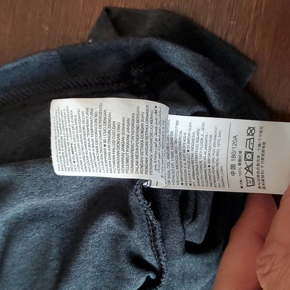 Old Navy Active core mens black short sleeve t-shirt, XL - Picture 11 of 12